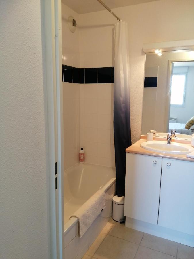 Apartamento Le Cocon De Marie,Piscine, Balcon, Parking Gratuit, Baignoire Carcasona Exterior foto